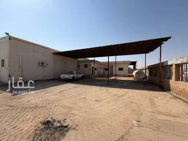 مستودع للإيجار في شارع طريق الملك عبدالعزيز, حي الخزامى, مدينة عنيزة, منطقة القصيم 3