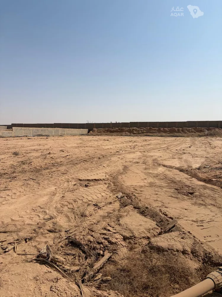 Farm for rent in Unayzah Al Khuzamy