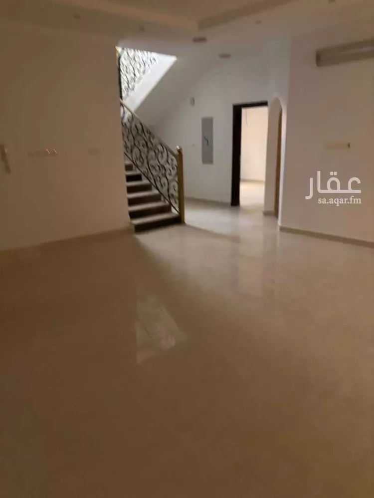 فيلا للإيجار في شارع النبية, حي ظهرة لبن, مدينة الرياض, منطقة الرياض صورة 2