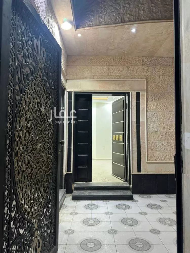 فيلا للإيجار في شارع رقم 369, حي ظهرة لبن, مدينة الرياض, منطقة الرياض صورة 2