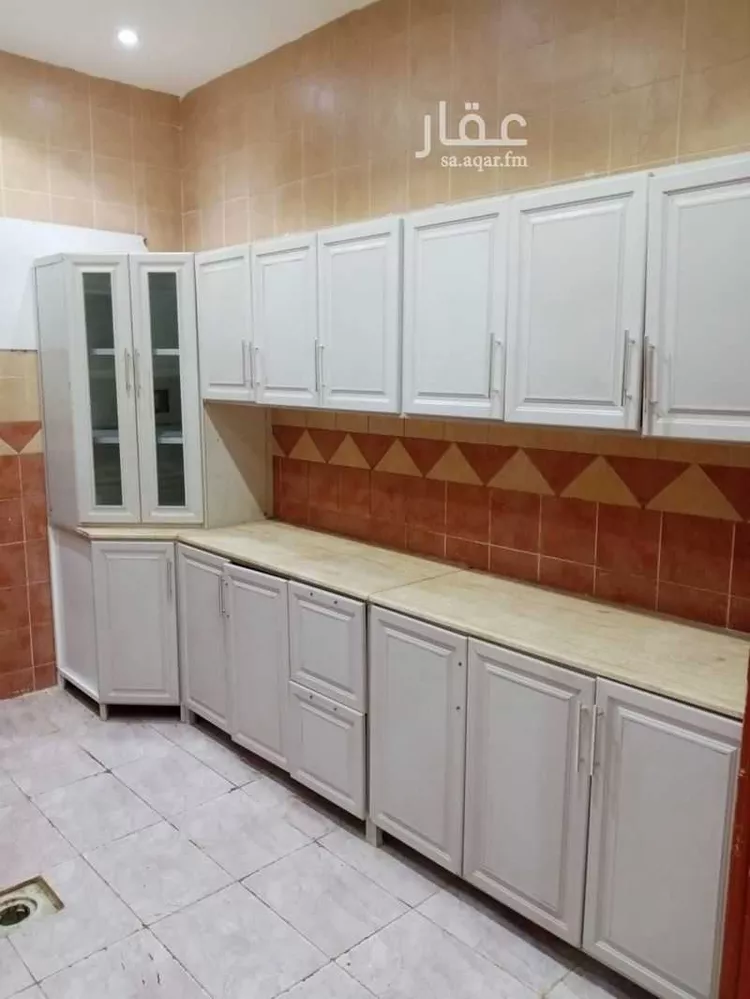 شقة للإيجار في شارع سكاكا, حي ظهرة لبن, مدينة الرياض, منطقة الرياض صورة 3