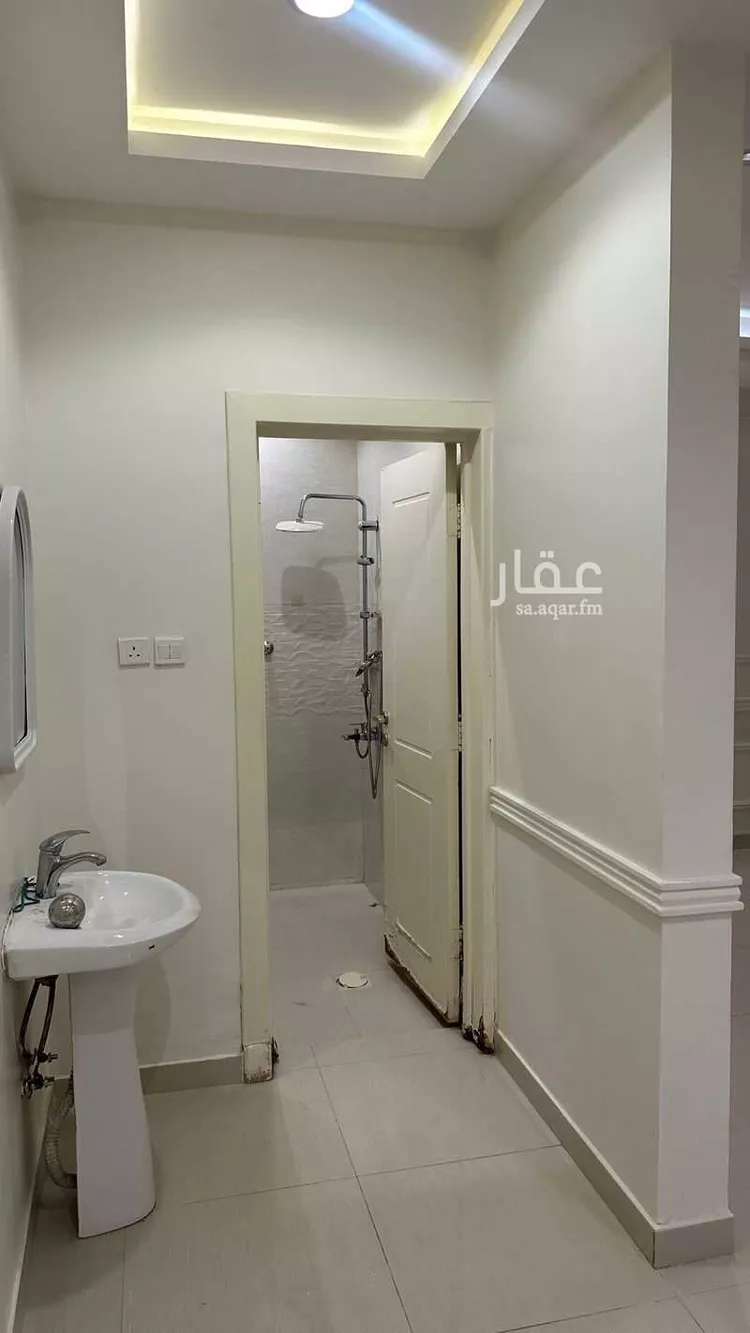 شقة للبيع في شارع نجران, حي ظهرة لبن, مدينة الرياض, منطقة الرياض 8