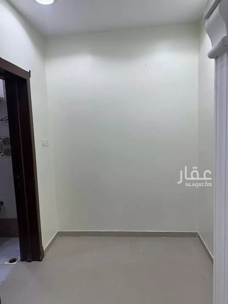 فيلا للإيجار في شارع رقم 369, حي ظهرة لبن, مدينة الرياض, منطقة الرياض صورة 4