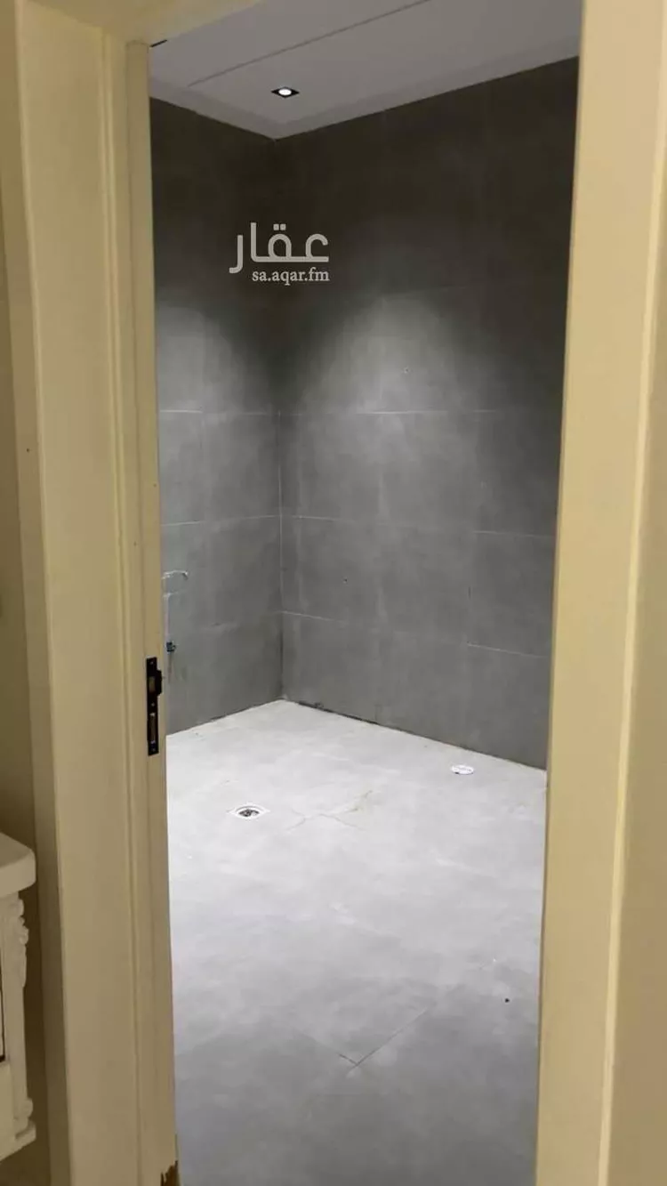 Floor for Rent in Riyadh Tuwaiq 7