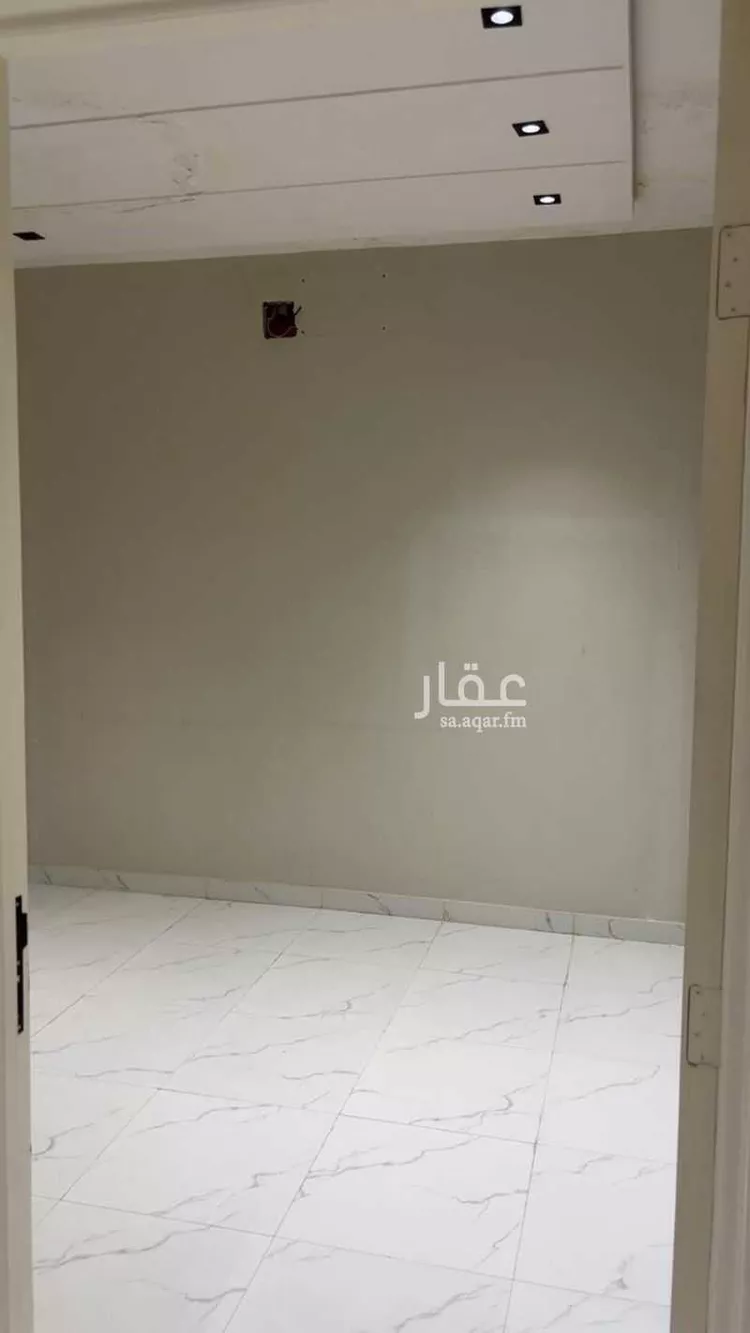 Floor for Rent in Riyadh Tuwaiq