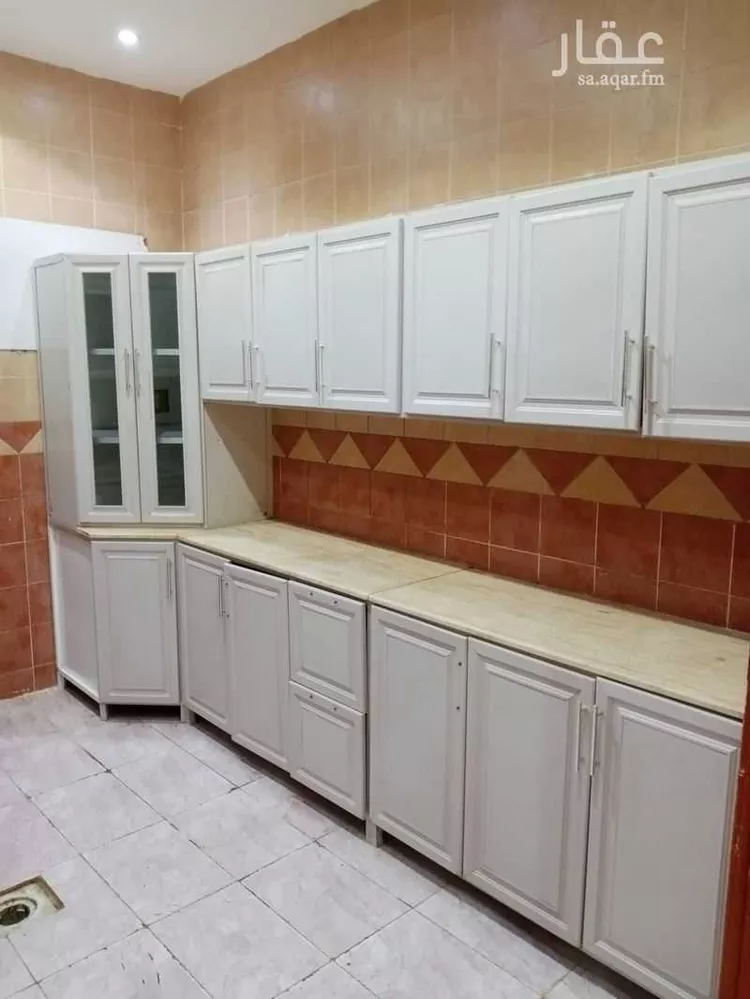 شقة للإيجار في شارع صامطة, حي ظهرة لبن, مدينة الرياض, منطقة الرياض صورة 4