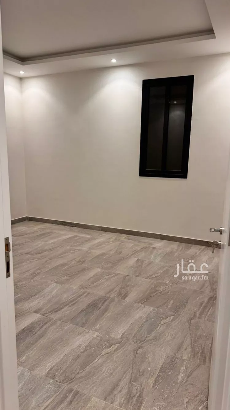 فيلا للإيجار في شارع ابن عبدالغافر النيسابوري, حي العارض, مدينة الرياض, منطقة الرياض صورة 3