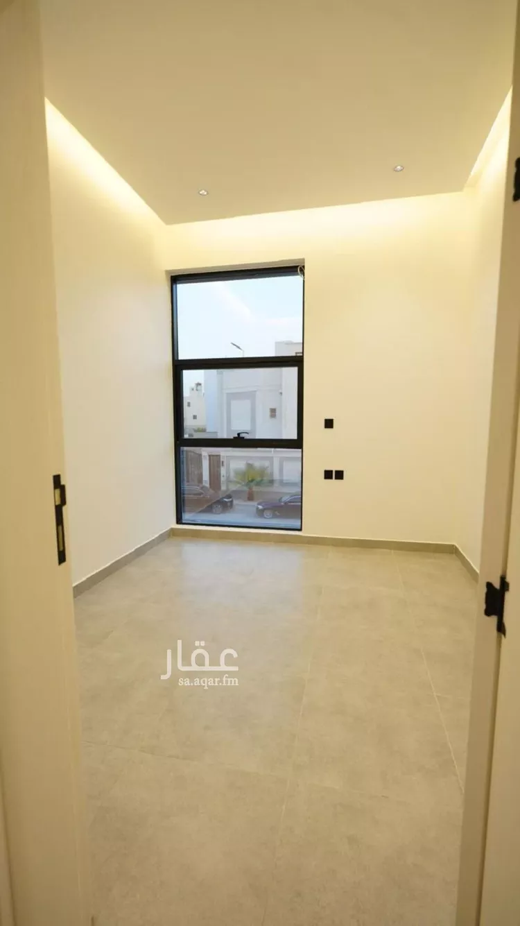 فيلا للإيجار في شارع ابن عبدالغافر النيسابوري, حي العارض, مدينة الرياض, منطقة الرياض صورة 4
