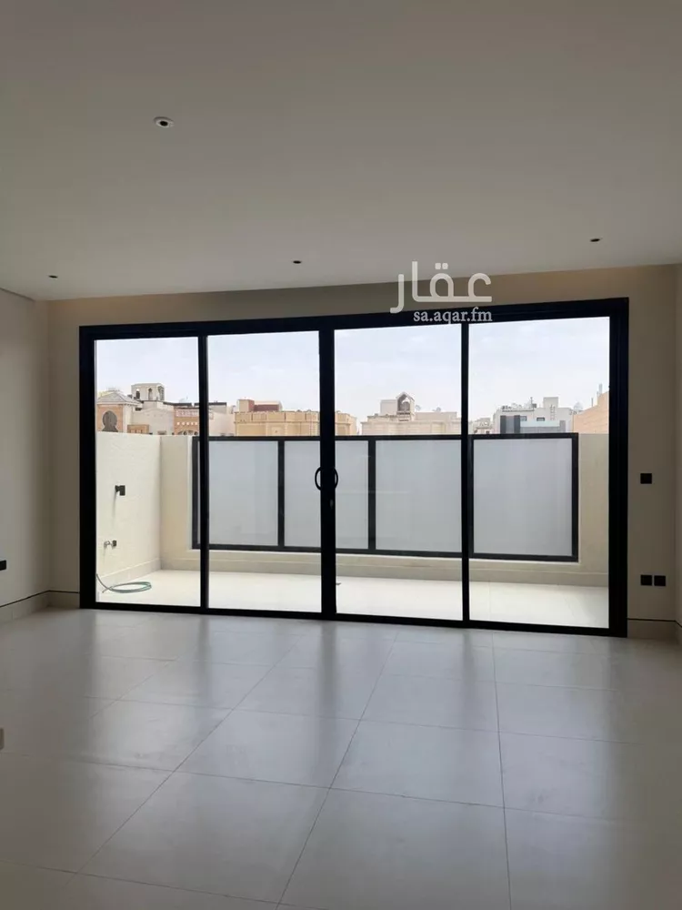 Floor for Rent in Riyadh Al Wadi 17