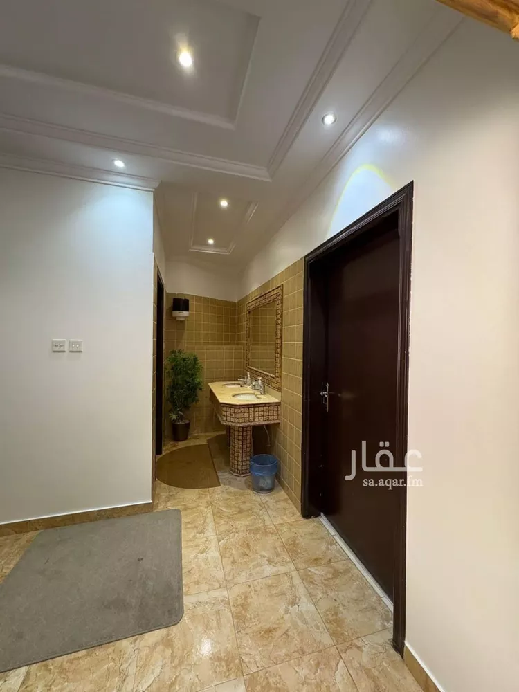 فيلا للبيع في شارع الحداد, حي النفل, مدينة الرياض, منطقة الرياض صورة 2