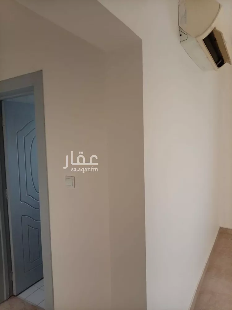 فيلا للإيجار في شارع عبدالرحمن بن هرمز, حي العارض, مدينة الرياض, منطقة الرياض صورة 3