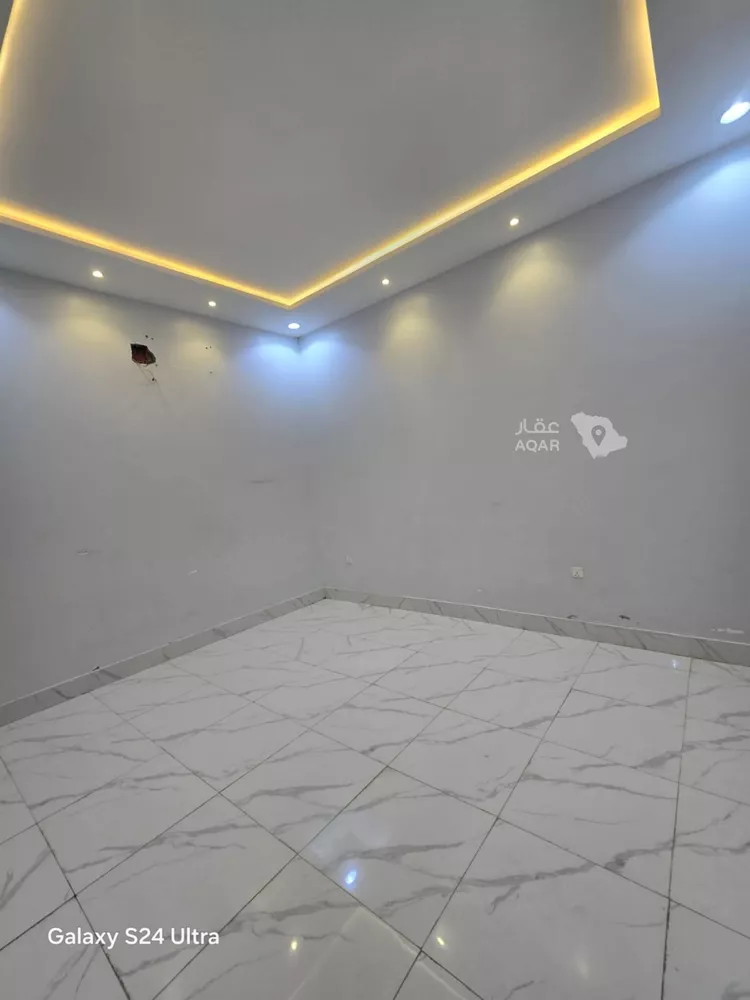 Floor for Rent in Riyadh An Narjis 6