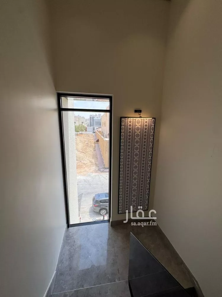 Floor for Rent in Riyadh Al Wadi 9