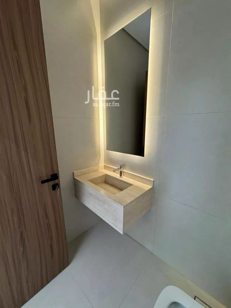 Floor for Rent in Riyadh Al Wadi 20