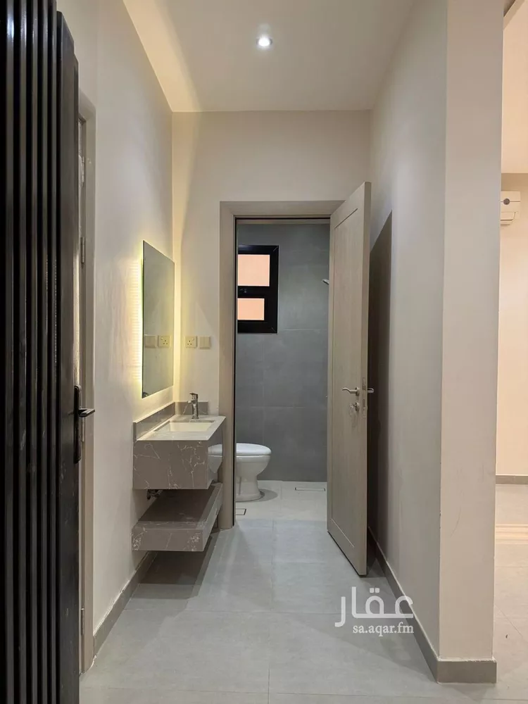 دور للبيع في شارع حمزة بن عبدالمطلب, حي العارض, مدينة الرياض, منطقة الرياض صورة 2