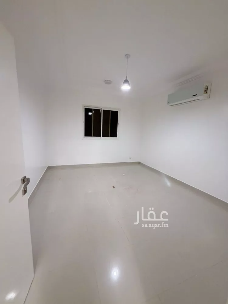 شقة للإيجار في شارع الزهور, حي الحمراء, مدينة الرياض, منطقة الرياض