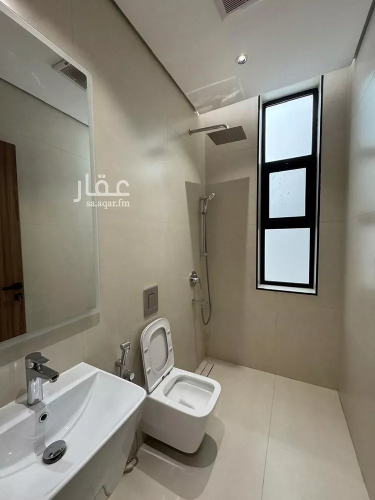 Floor for Rent in Riyadh Al Wadi 18