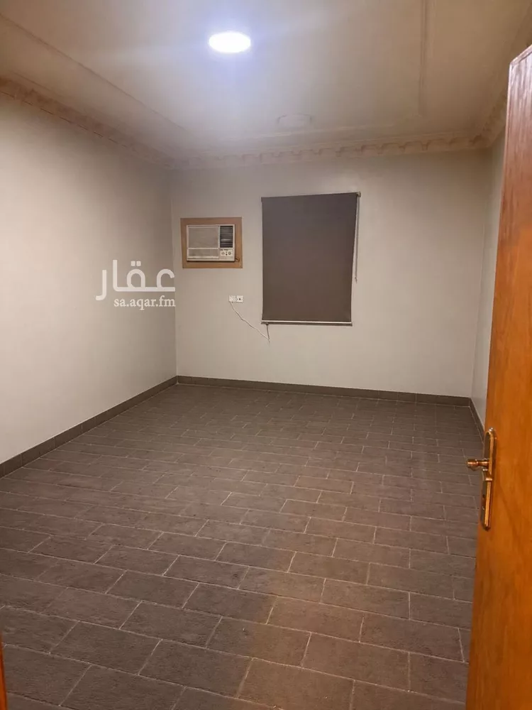 شقة للبيع في شارع الخزنة, حي إشبيلية, مدينة الرياض, منطقة الرياض صورة 4