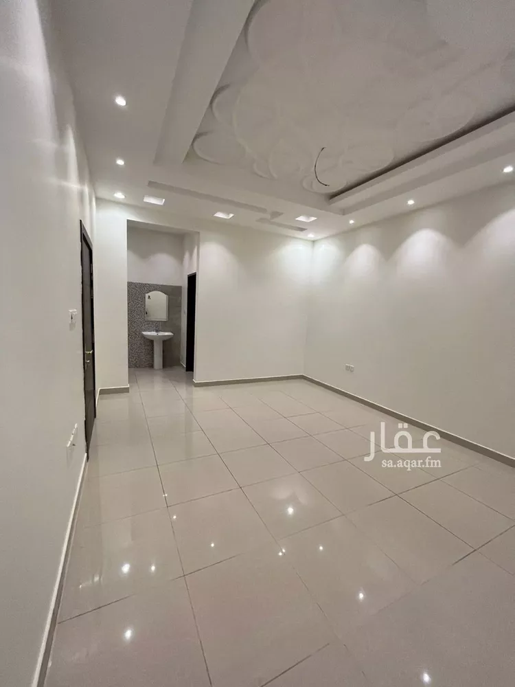 فيلا للإيجار في شارع ابن عبدالغافر النيسابوري, حي العارض, مدينة الرياض, منطقة الرياض صورة 2