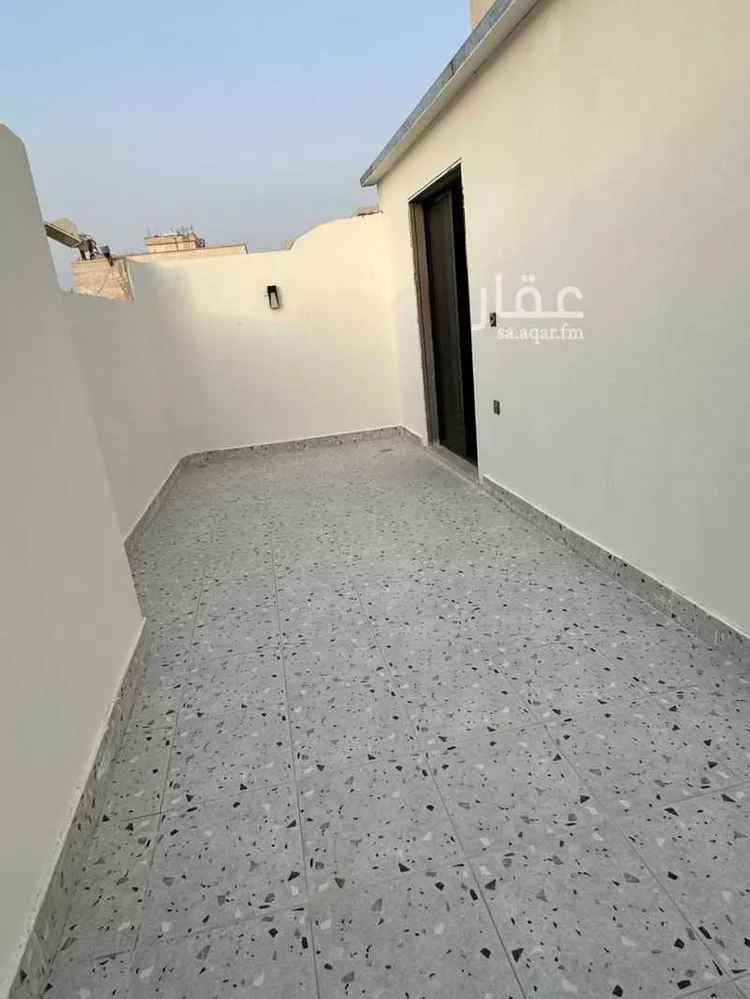 شقة للإيجار في شارع فرائد الضبطيه, حي النزهة, مدينة جدة, منطقة مكة المكرمة