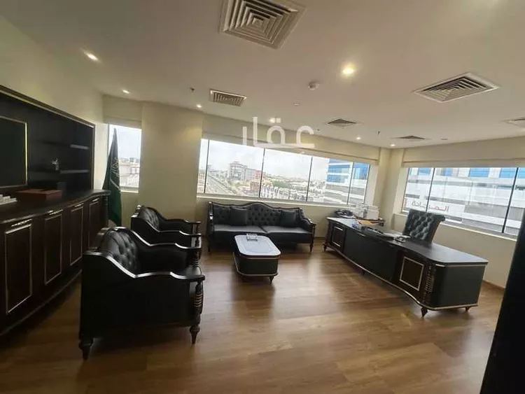 مكتب تجاري للإيجار في شارع الامير سلطان, حي الخالدية, مدينة جدة, منطقة مكة المكرمة صورة 3