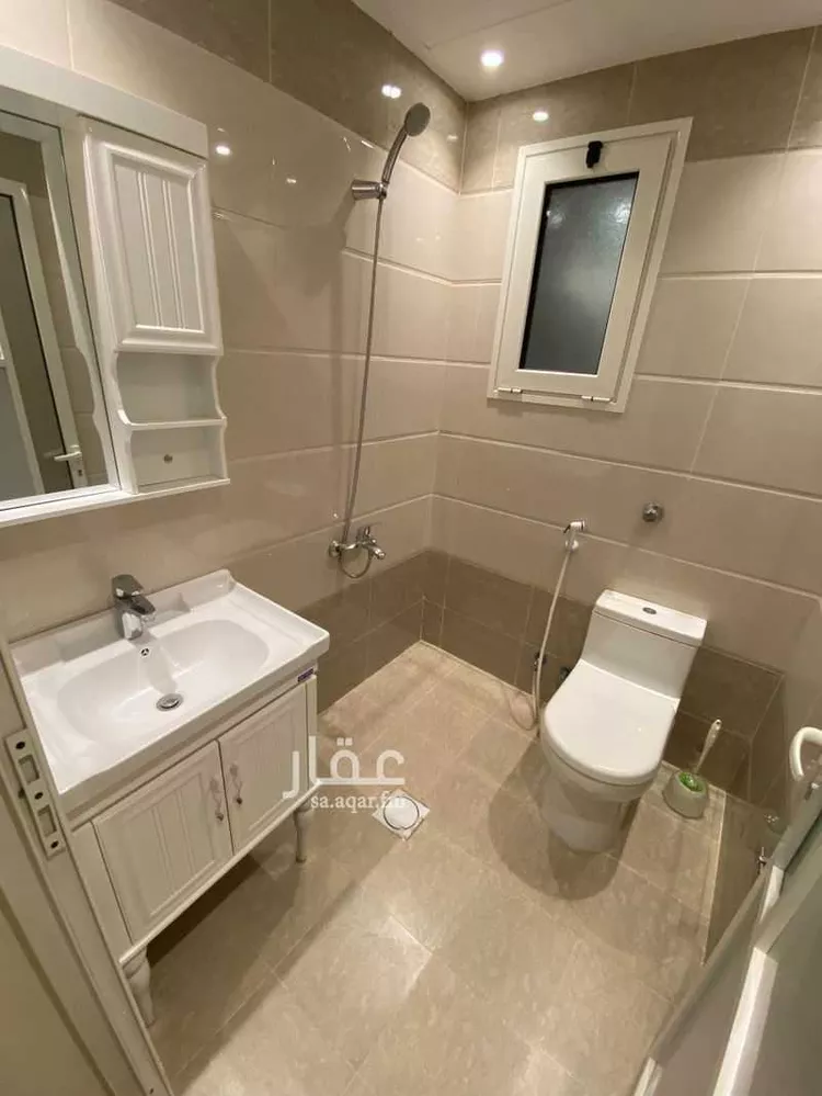 شقة للإيجار في شارع جبل شدقم, حي الحمراء, مدينة الخبر, المنطقة الشرقية صورة 4