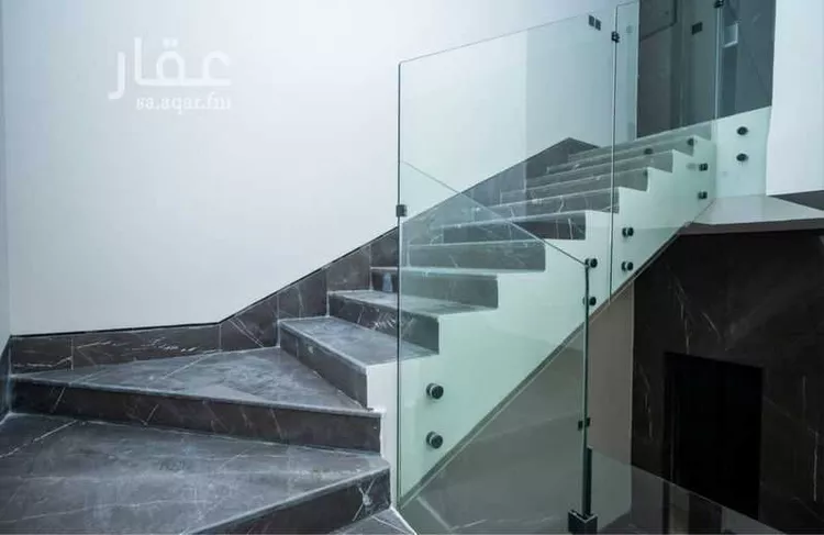 دور للبيع في شارع حسين بن سهل, حي الروضة, مدينة الرياض, منطقة الرياض 10