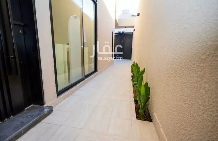 دور للبيع في شارع حسين بن سهل, حي الروضة, مدينة الرياض, منطقة الرياض صورة 3