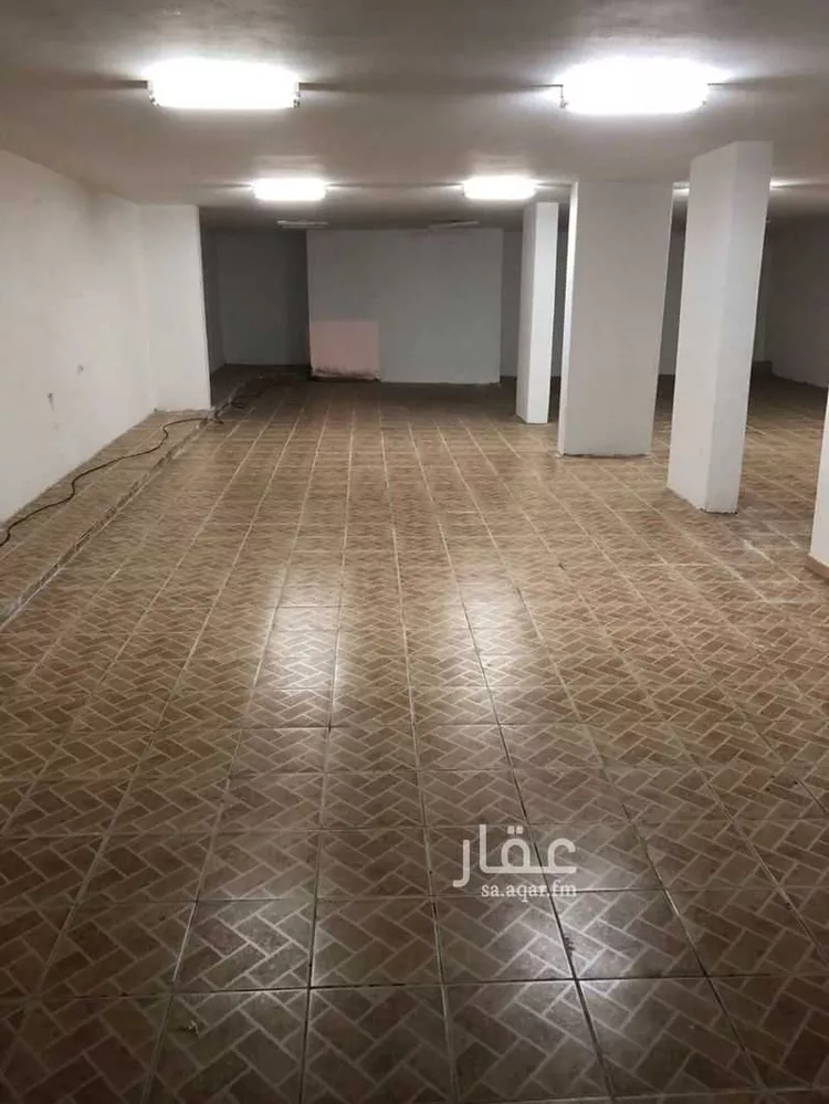 مستودع للإيجار في شارع احمد بابا التمبكتي ، خميس مشيط ، خميس مشيط صورة 2