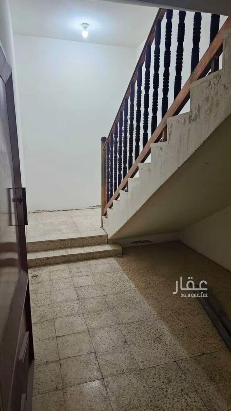 شقة للإيجار في شارع عثمان بن عبد الرحمن بن عثمان ، حي الخزامي ، حائل ، منطقة حائل صورة 3
