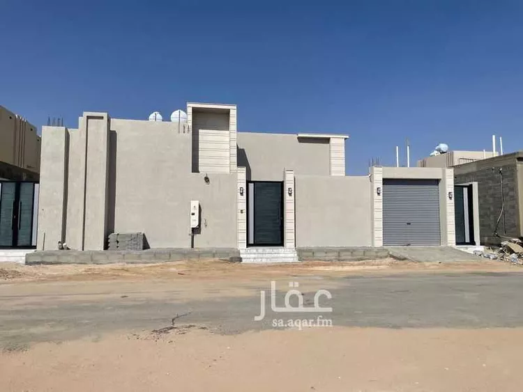فيلا للبيع في شارع 1825361, حي العليا, مدينة الدوادمى, منطقة الرياض