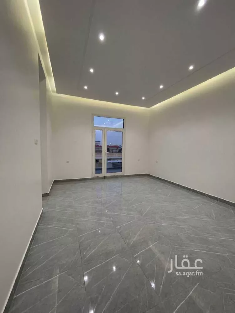 فيلا للبيع في شارع البلدية 7, حي البلدية, مدينة حفر الباطن, المنطقة الشرقية صورة 4