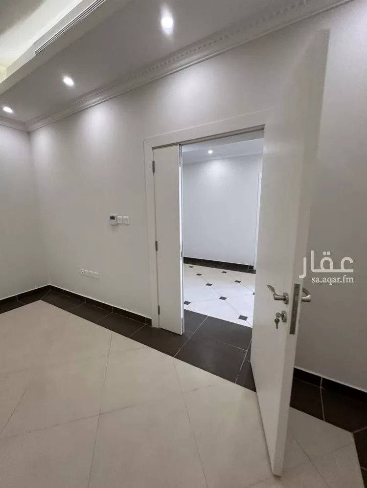 فيلا للبيع في شارع أبي الصفاء, حي الزمرد, مدينة جدة, منطقة مكة المكرمة صورة 5