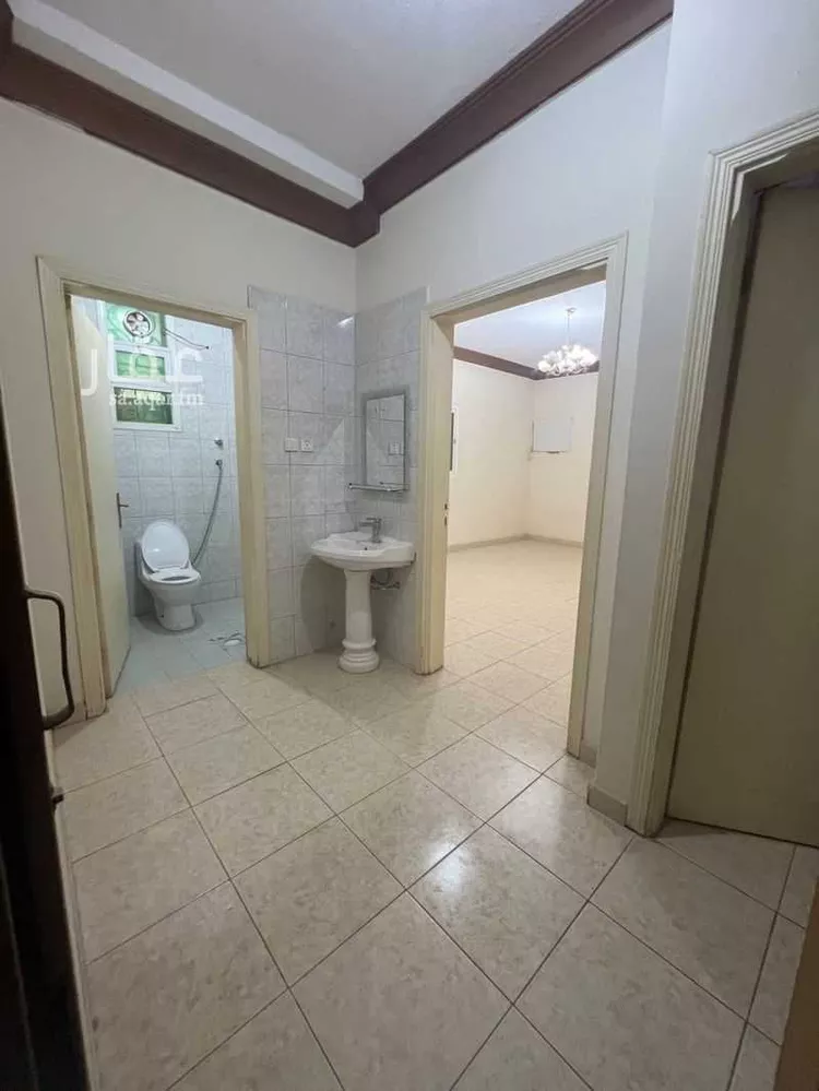 Building for Rent in Riyadh Dhahrat Laban