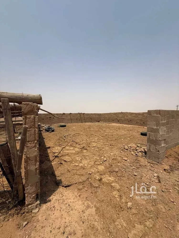 مزرعة للبيع في حي رحية أم رجوم, مدينة رحية أم رجوم, منطقة حائل صورة 4