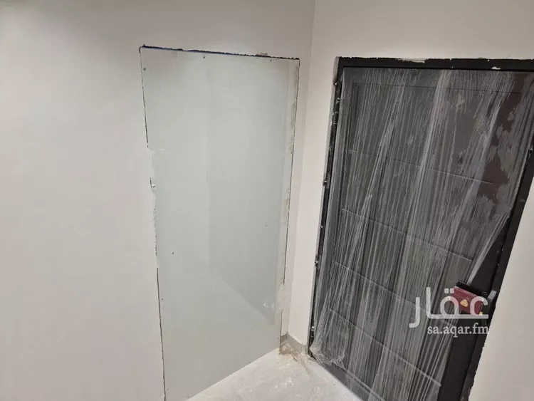 دور للبيع في شارع محمد النيسابوري, حي الرياض, مدينة جدة, منطقة مكة المكرمة 9
