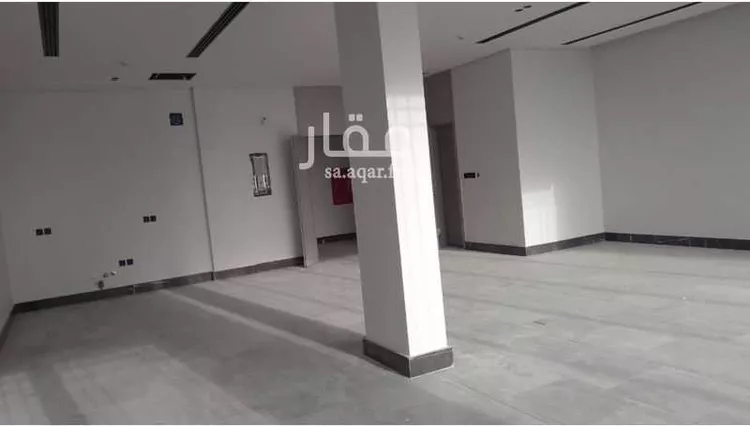 مكتب تجاري للإيجار في شارع عثمان بن عفان, حي النرجس, مدينة الرياض, منطقة الرياض صورة 4