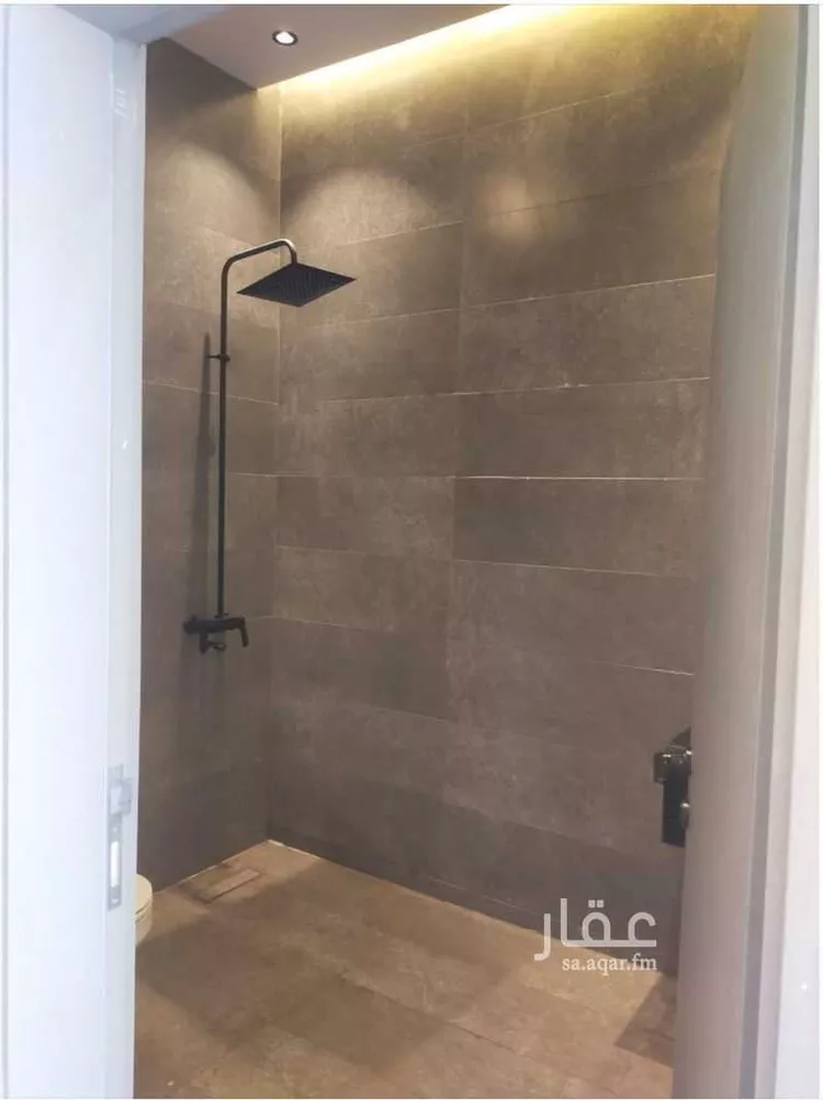 شقة للإيجار في شارع ابي حنيفه, حي العريجاء الأوسط, مدينة الرياض, منطقة الرياض صورة 4