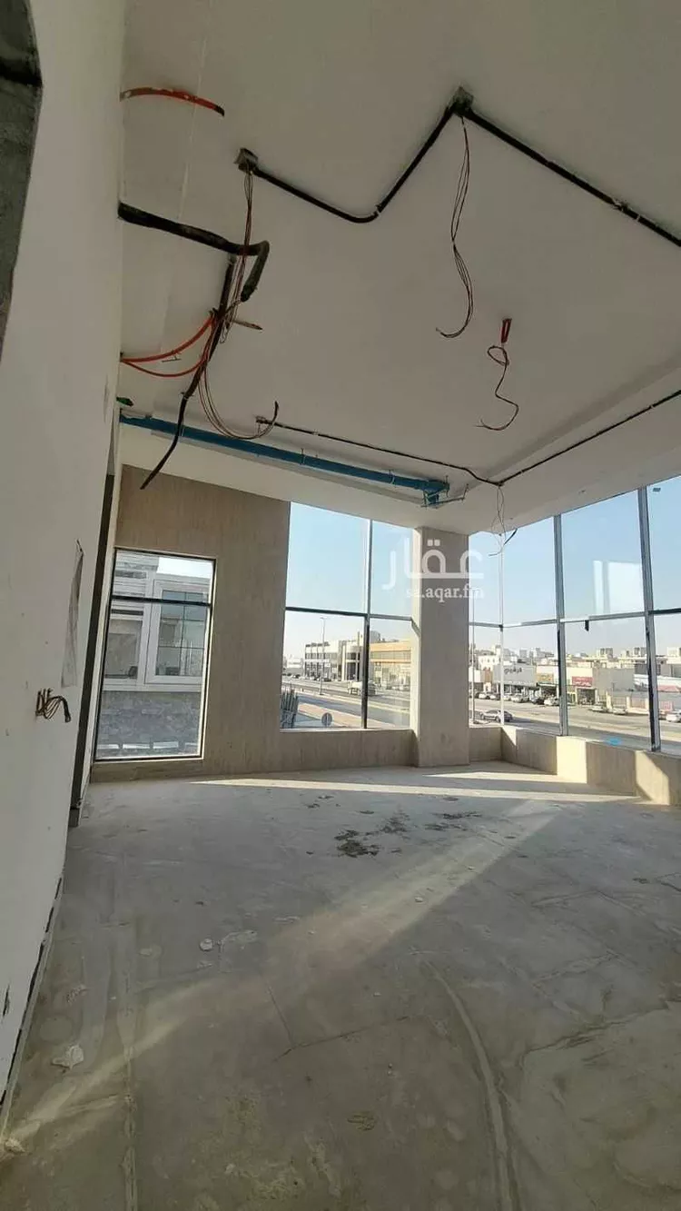 مكتب تجاري للإيجار في شارع الملك عبدالعزيز ابن عبدالرحمن سعود الفرعي, حي العارض, مدينة الرياض, منطقة الرياض 11