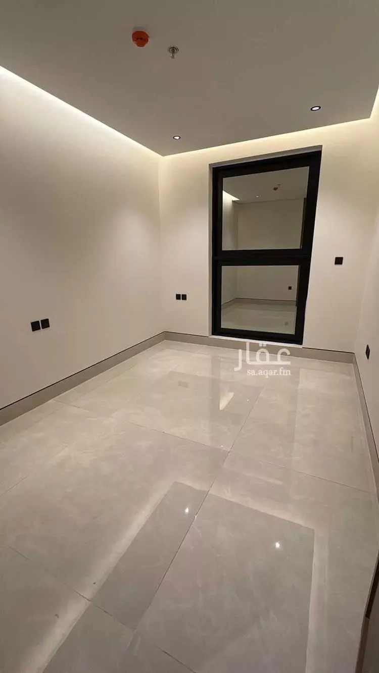 شقة للبيع في شارع المغيره بن شعبه, حي المروج, مدينة الرياض, منطقة الرياض 14