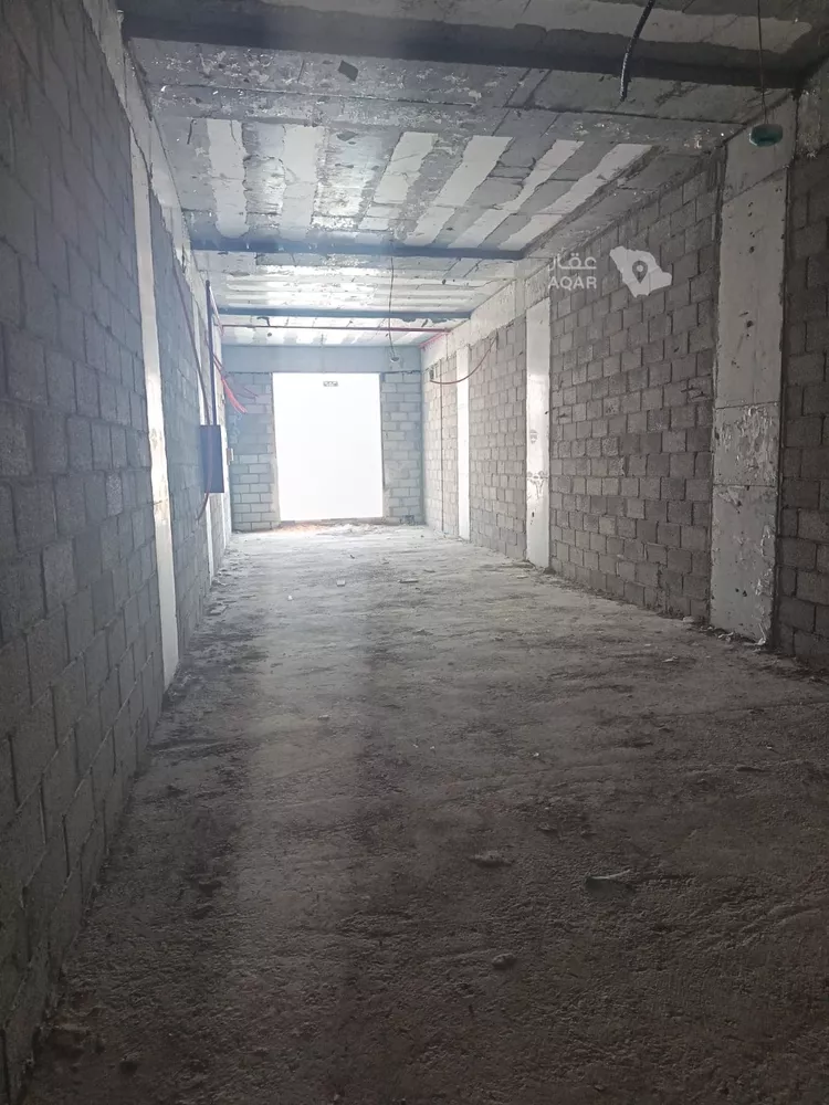 Shop for Rent in Riyadh Al Arid 5