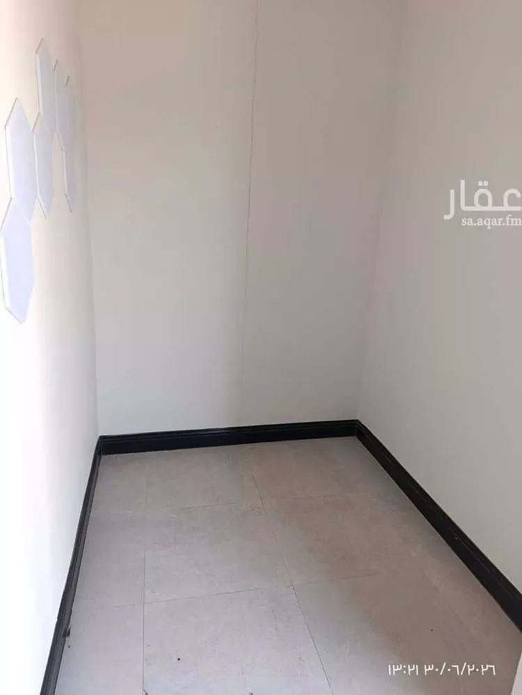 شقة للإيجار في شارع ابي حنيفه, حي العريجاء الأوسط, مدينة الرياض, منطقة الرياض صورة 3