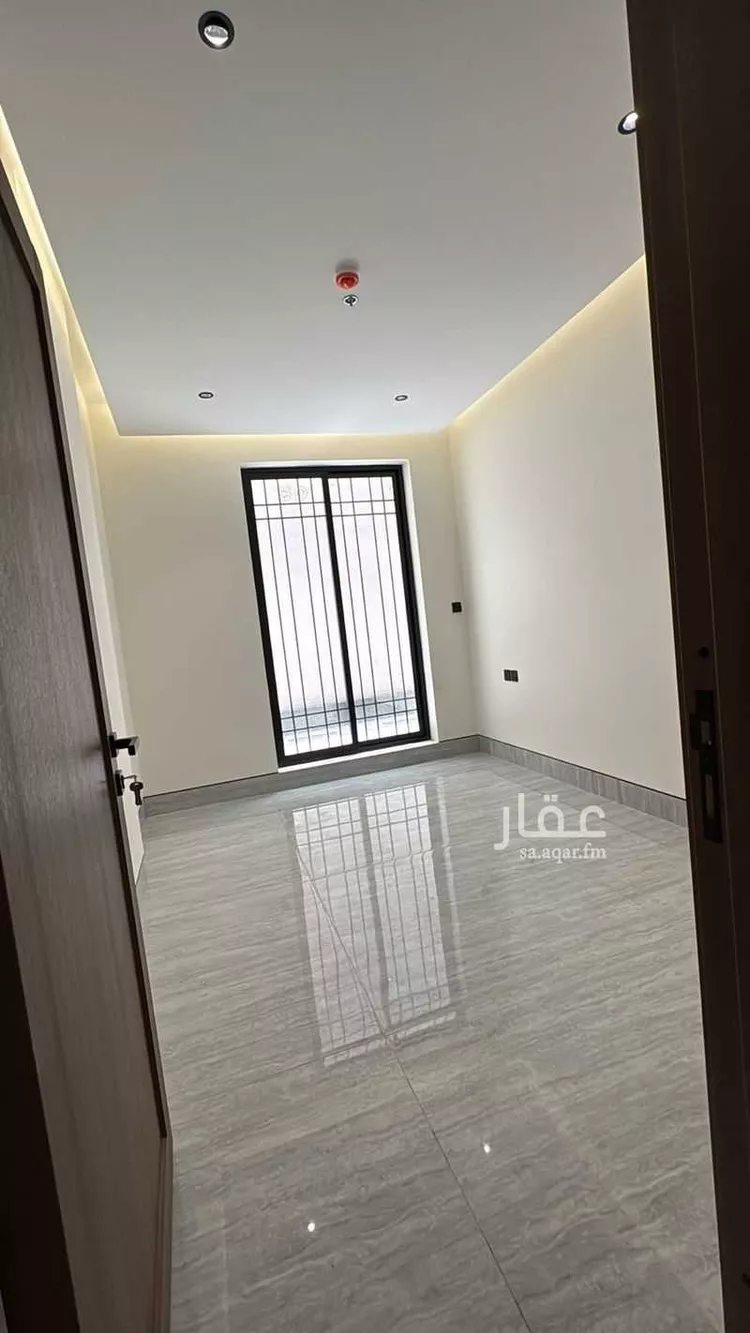 شقة للبيع في شارع المغيره بن شعبه, حي المروج, مدينة الرياض, منطقة الرياض 8