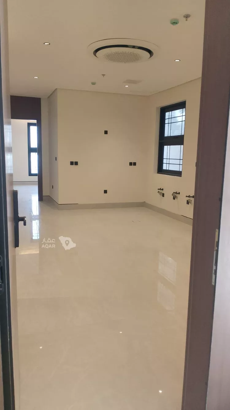 شقة للبيع في شارع خيبر, حي العارض, مدينة الرياض, منطقة الرياض 9