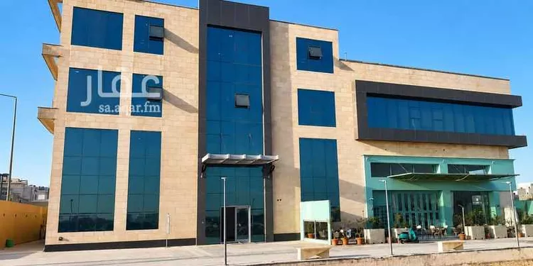 مكتب تجاري للإيجار في شارع ابي بكر الصديق, حي العارض, مدينة الرياض, منطقة الرياض صورة 2