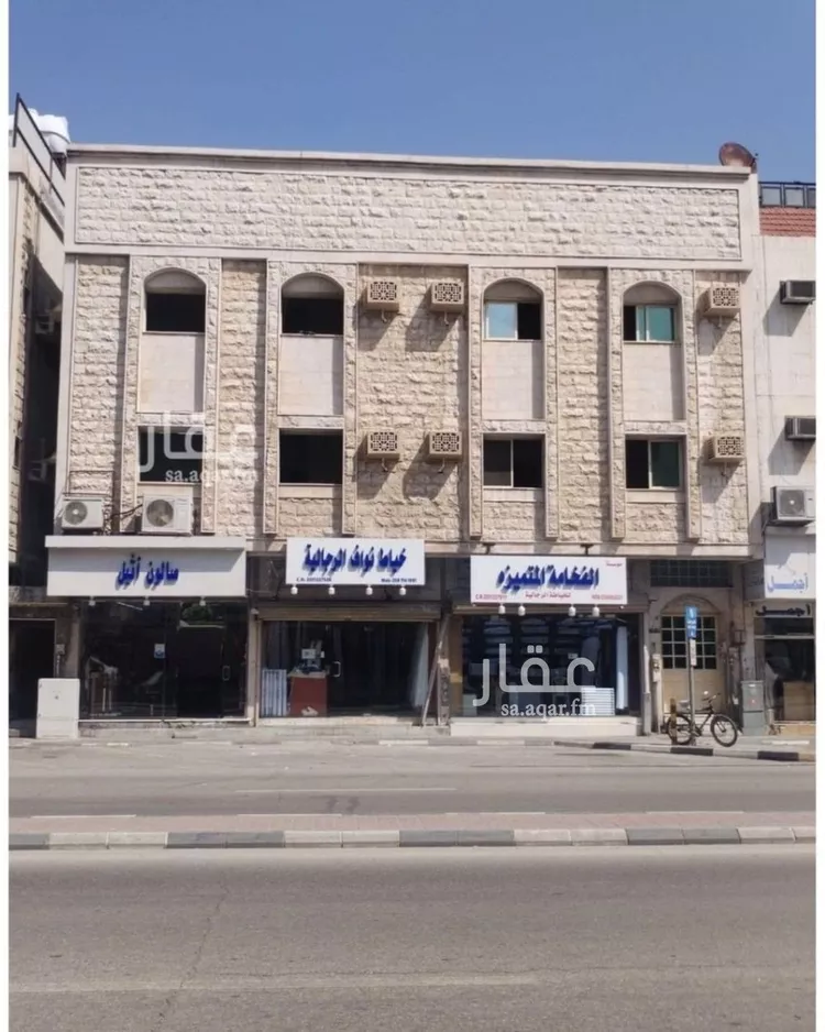 عمارة للإيجار في شارع مكة المكرمة, حي الثقبة, مدينة الخبر, المنطقة الشرقية