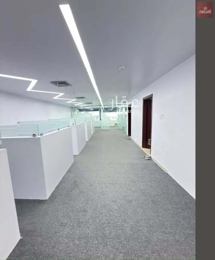 مكتب تجاري للإيجار في شارع طريق الملك عبدالعزيز, حي الخبرالشمالية, مدينة الخبر, المنطقة الشرقية صورة 3