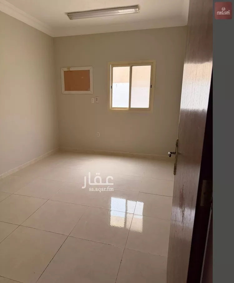 شقة للإيجار في شارع الشموع, حي العقربية, مدينة الخبر, المنطقة الشرقية صورة 2