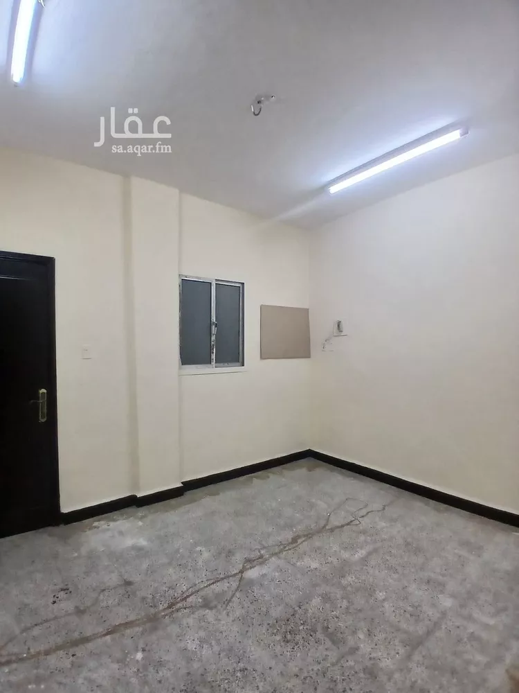 شقة للإيجار في شارع المستشفى, حي البادية, مدينة الدمام, المنطقة الشرقية صورة 4