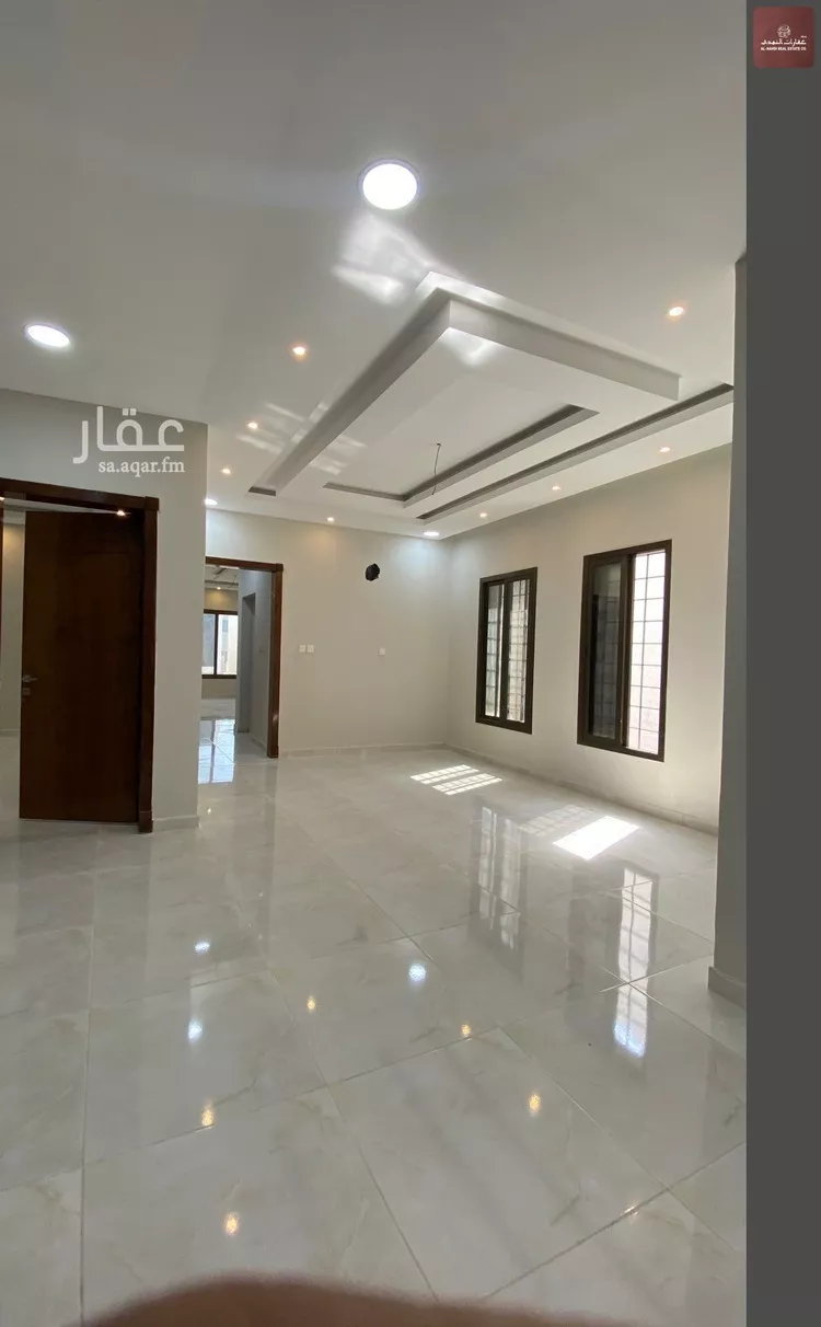 فيلا للإيجار في شارع 34ب, حي العقيق, مدينة الخبر, المنطقة الشرقية 8